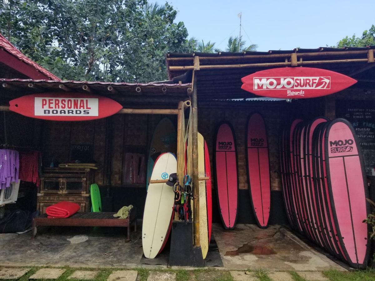 Mojosurf Camp Red Island Hotel Pasanggaran ภายนอก รูปภาพ